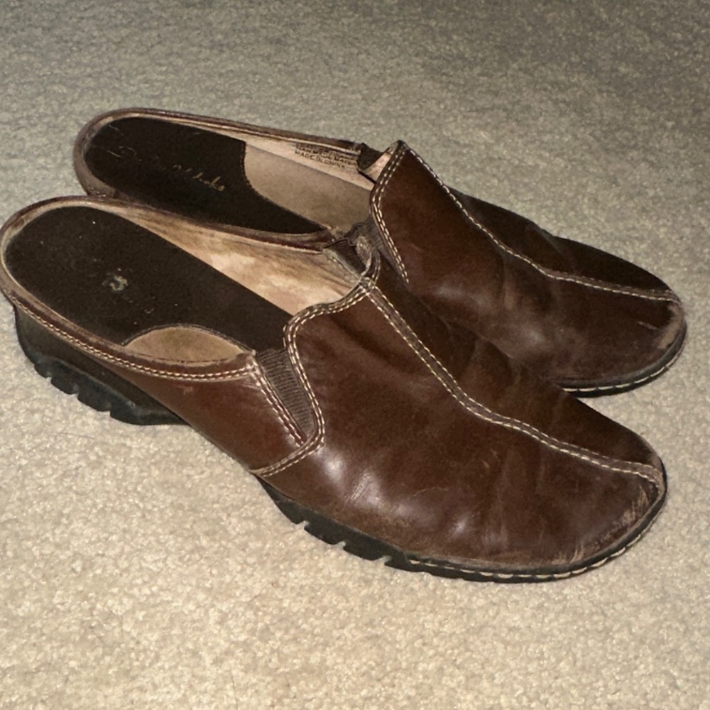 Studio Works Brown Leather Women's Clogs